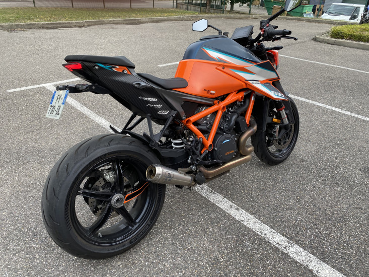 KTM 1290 SUPERDUKE R 2021 - BOURGOIN JALLIEU