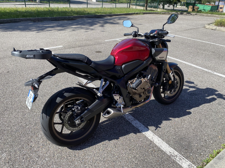 HONDA CB 650 R E-CLUTCH 2024 CB650R - BOURGOIN JALLIEU