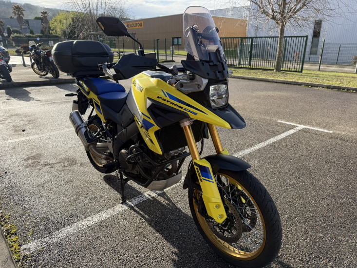 SUZUKI V-STROM 1050 DE 2024 - BOURGOIN JALLIEU