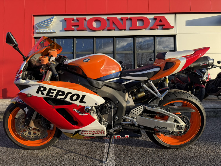 HONDA CBR1000RR 2006 REPLICA REPSOL (NON ORIGINE) - BOURGOIN JALLIEU