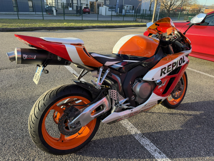 HONDA CBR1000RR 2006 REPLICA REPSOL (NON ORIGINE) - BOURGOIN JALLIEU