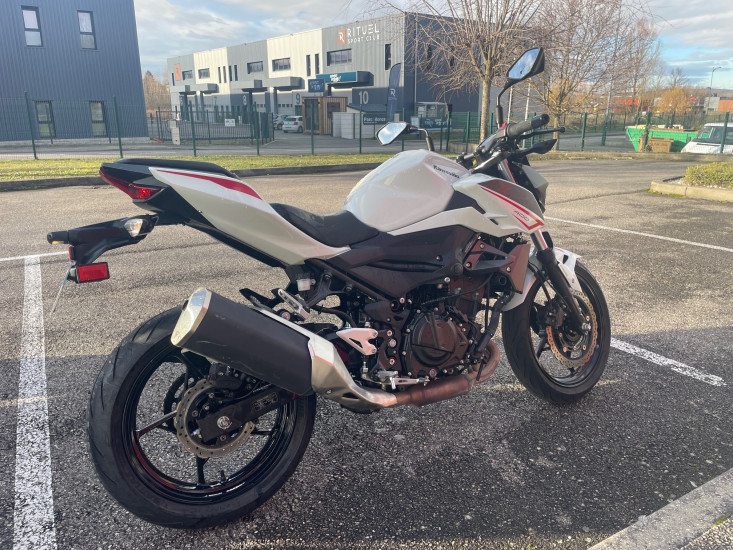 KAWASAKI Z400 2024 - BOURGOIN JALLIEU