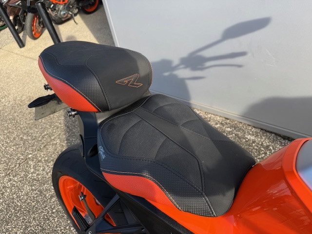 KTM 1290 SUPER DUKE R V3 ABS 2022 - BOURGOIN JALLIEU