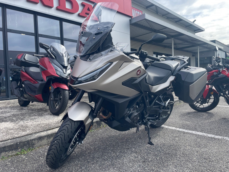 HONDA NT1100 NT 1100 DCT 2025 50 KMS - BOURGOIN JALLIEU