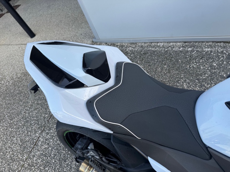 KAWASAKI Z800 ABS - BOURGOIN JALLIEU