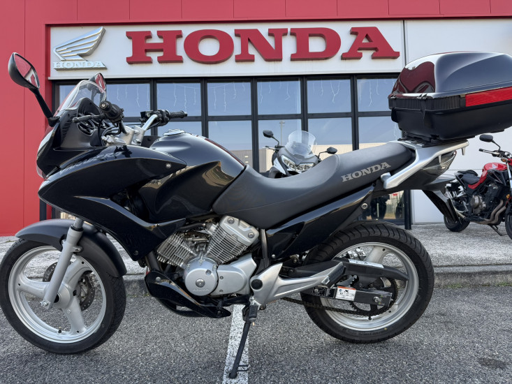 HONDA XL125V VARADERO 2010 - BOURGOIN JALLIEU