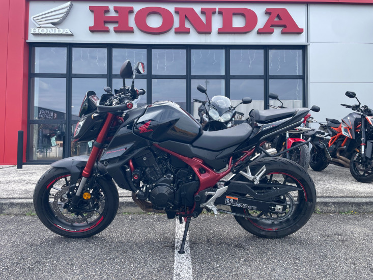 HONDA 750 HORNET 2024 - BOURGOIN JALLIEU