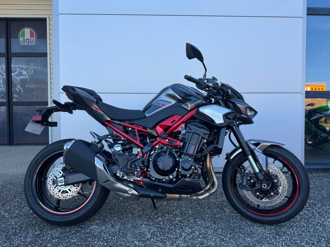 HONDA NT 1100 DCT GARAGE FOLIE MERICOURT  PARIS 