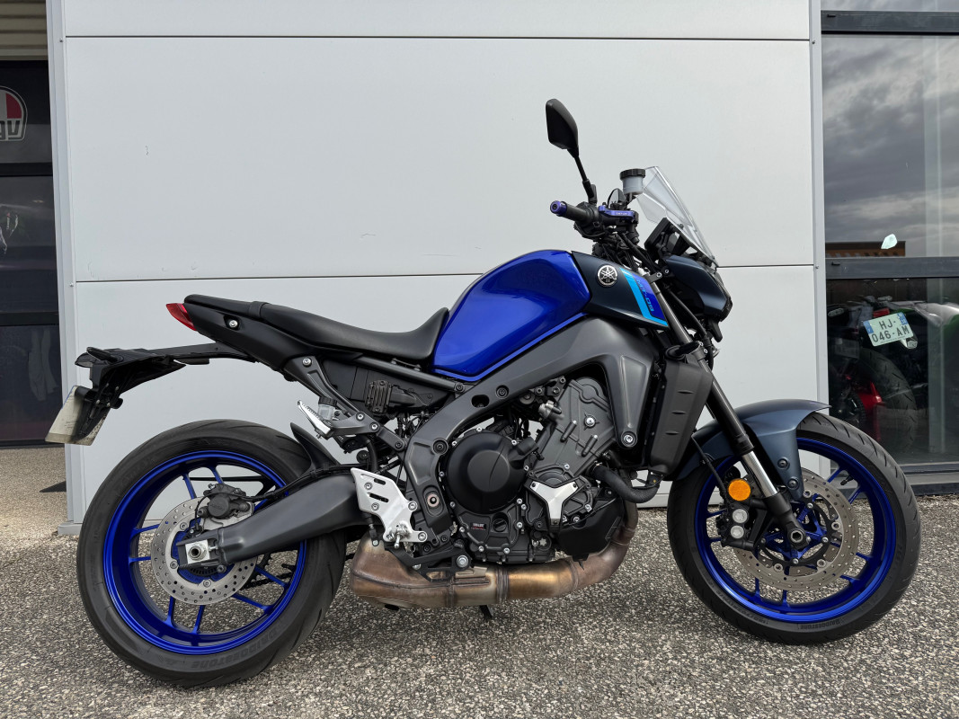 HONDA ADV 350 REDSTYLE  ST MAXIMIN 