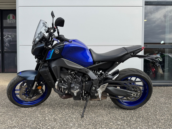 YAMAHA MT-09 ABS 2023 - BOURGOIN JALLIEU